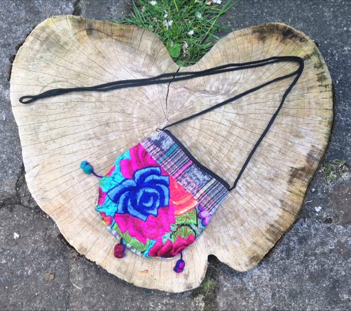 Hand embroidered purse bag - Image 3