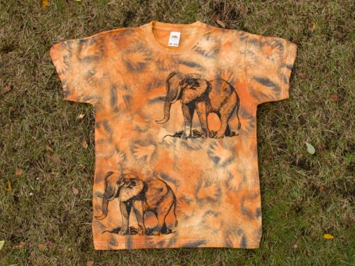 Hand dyedelephant red earth