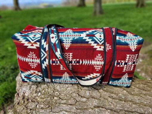 Hand woven hand luggage travel bag - geometric bold red