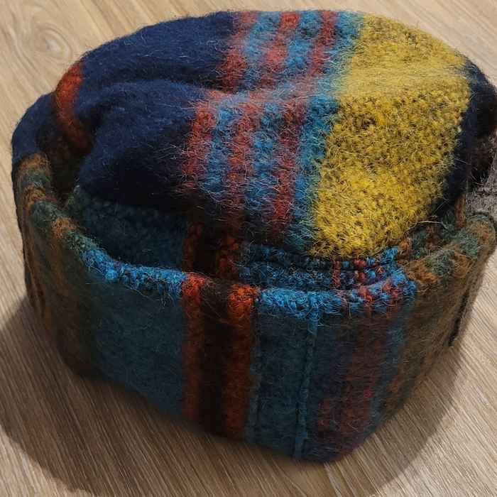 Russian/Afghan style Wool Hats - Image 9