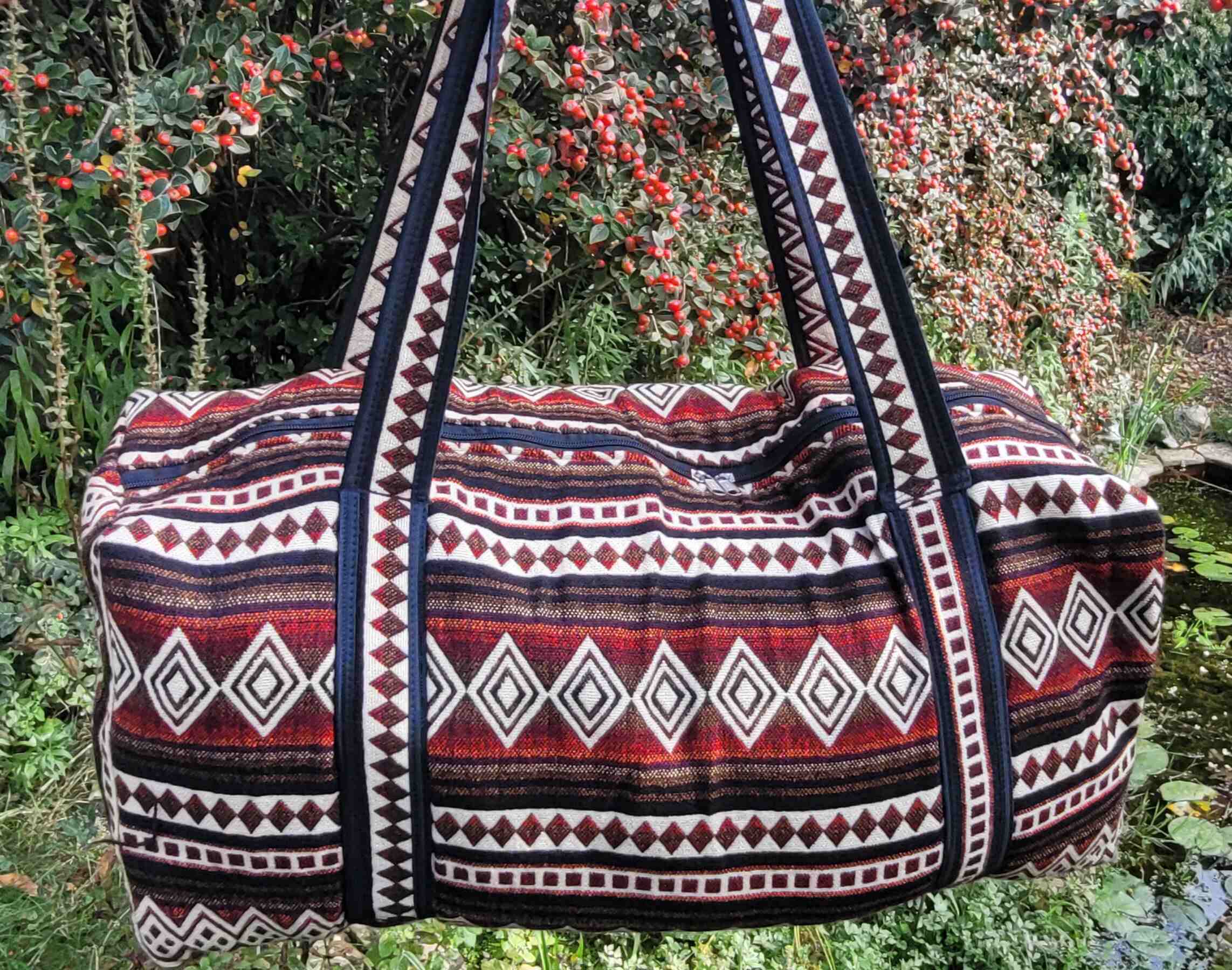 Handwoven large travel bag - geometric Red Brown